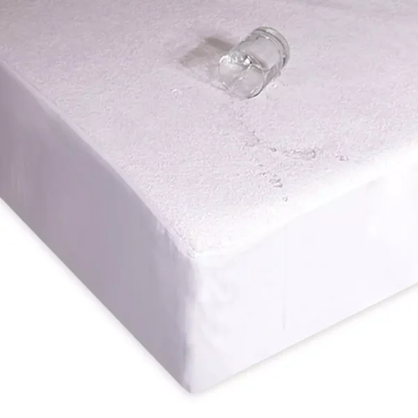 Protector colchón impermeable de rizo blanco para hostelería